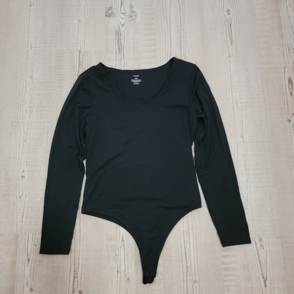 nuuds Black Long Sleeve Scoop-Neck Bodysuit Large Minimalist Modern Sleek